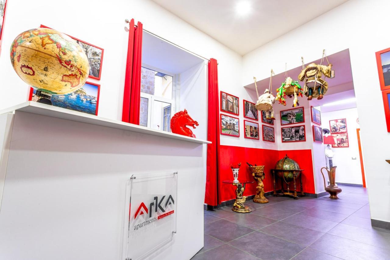 Arka Apartments Неаполь Экстерьер фото