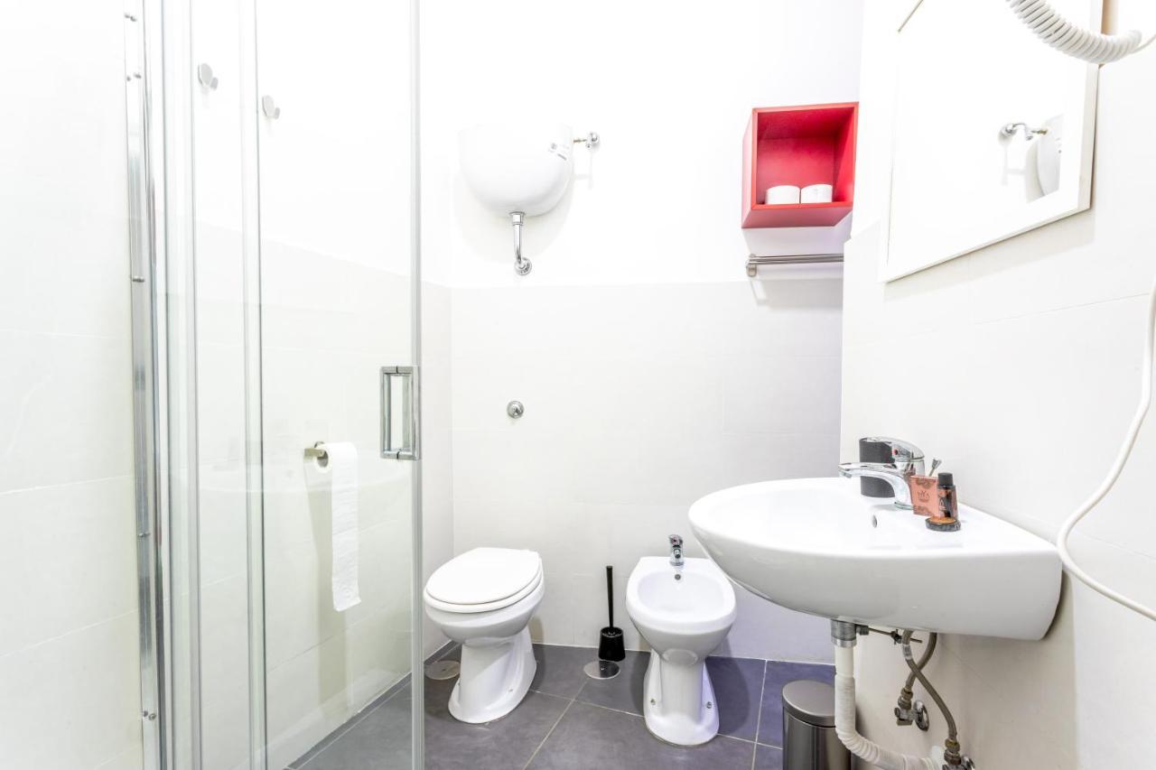 Arka Apartments Неаполь Экстерьер фото