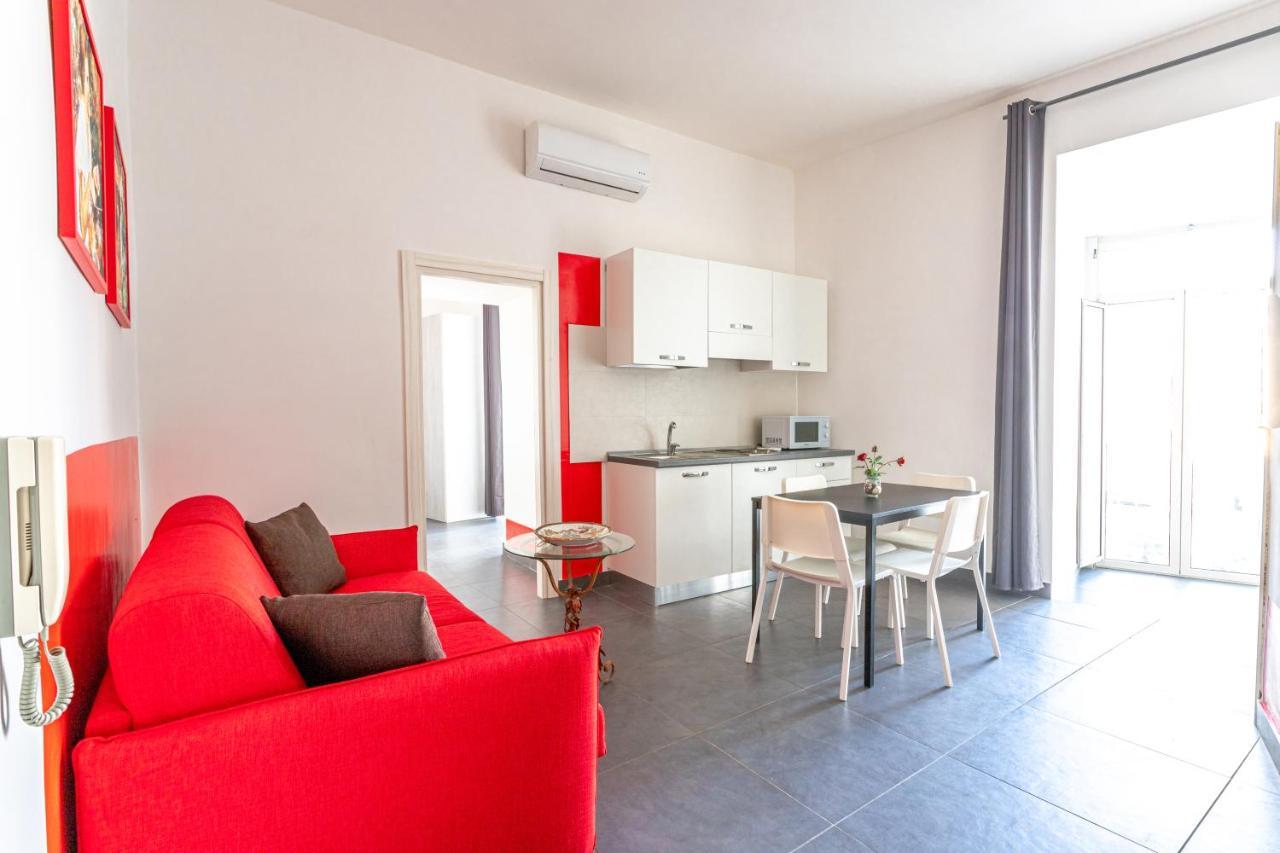 Arka Apartments Неаполь Экстерьер фото