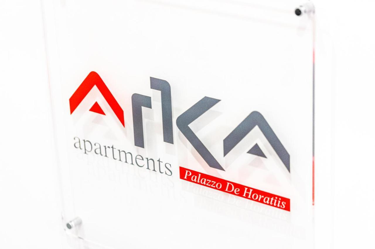 Arka Apartments Неаполь Экстерьер фото