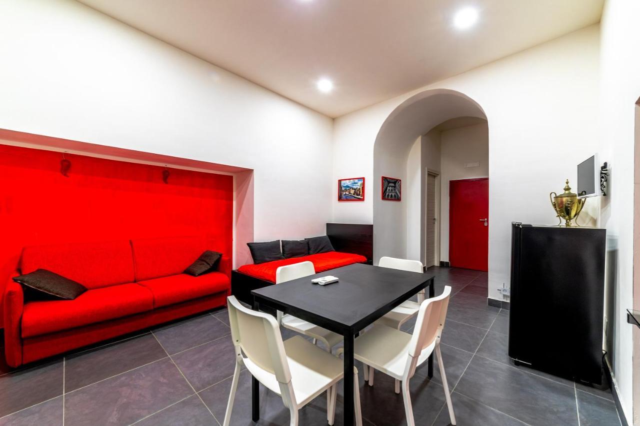 Arka Apartments Неаполь Экстерьер фото