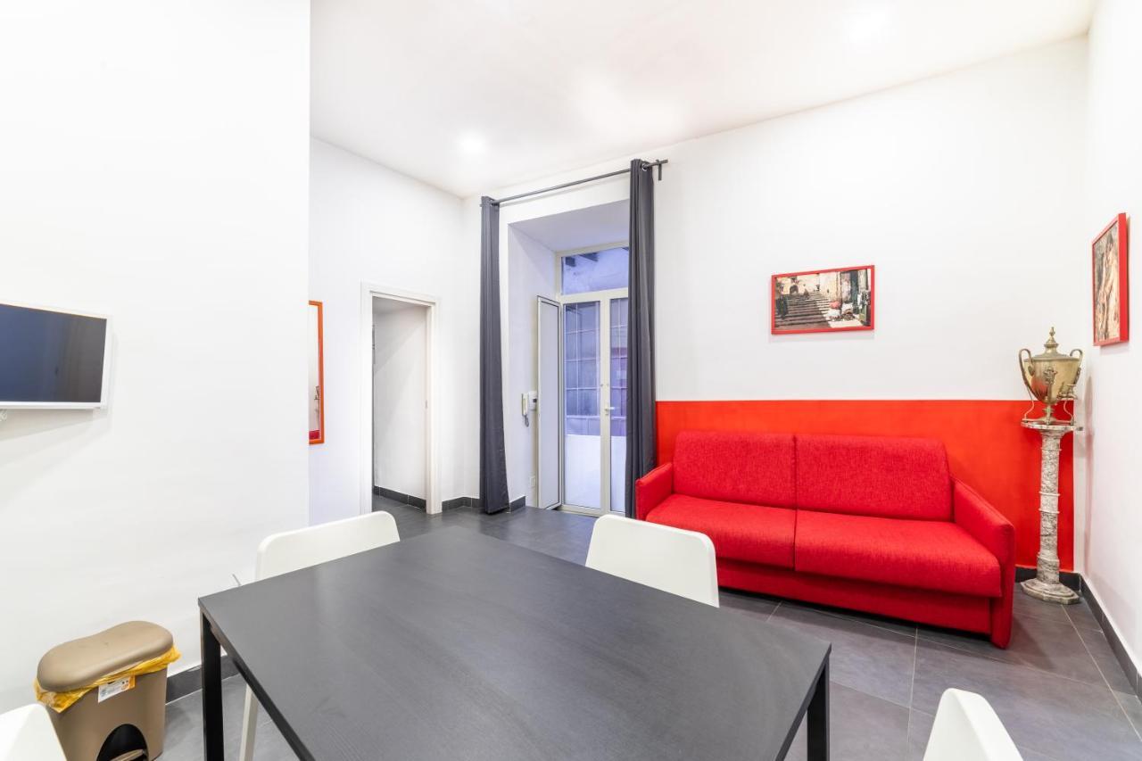 Arka Apartments Неаполь Экстерьер фото