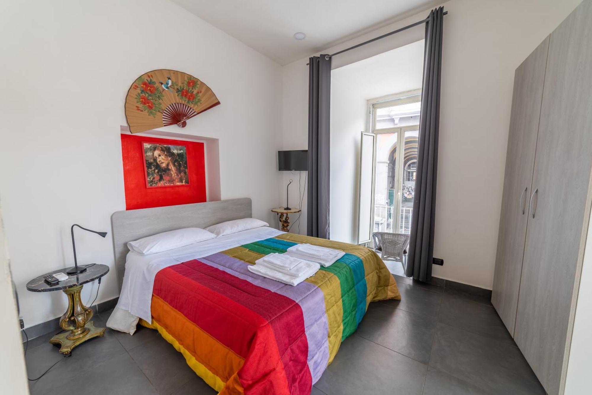 Arka Apartments Неаполь Экстерьер фото